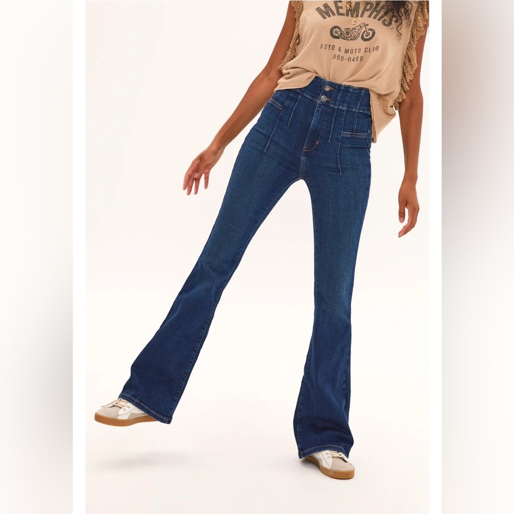 Free People We The Free Jayde High Rise Flare Leg Jeans Tulsa Blue Size 27 - Picture 2 of 15
